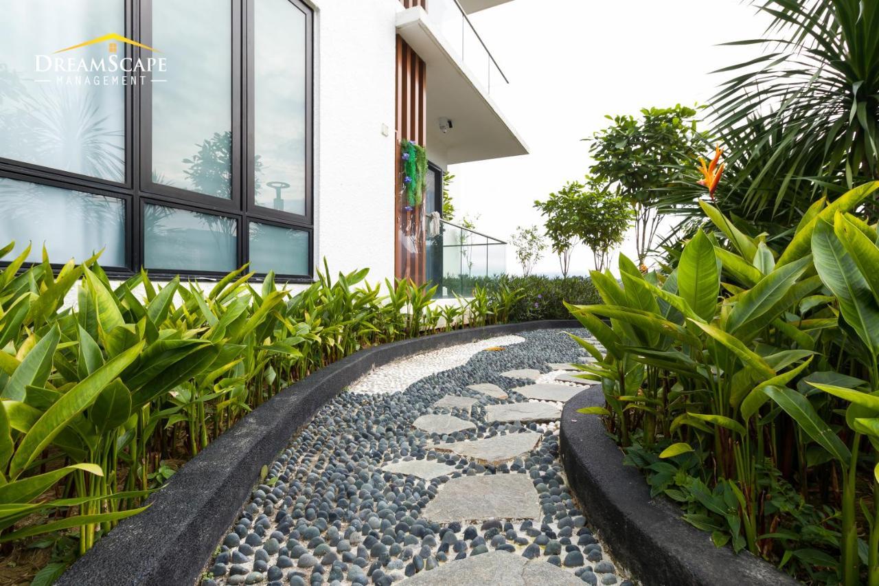 Vest Home@Midhill Genting Highlands Bentong Exteriör bild
