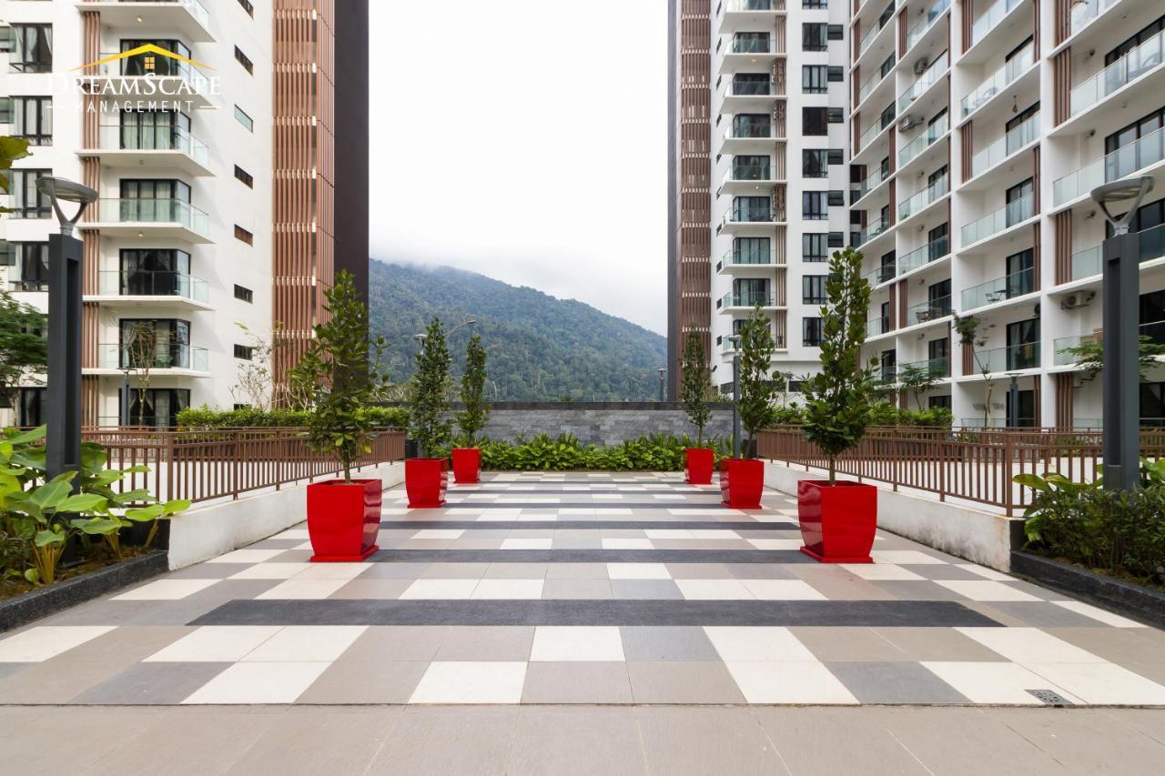 Vest Home@Midhill Genting Highlands Bentong Exteriör bild