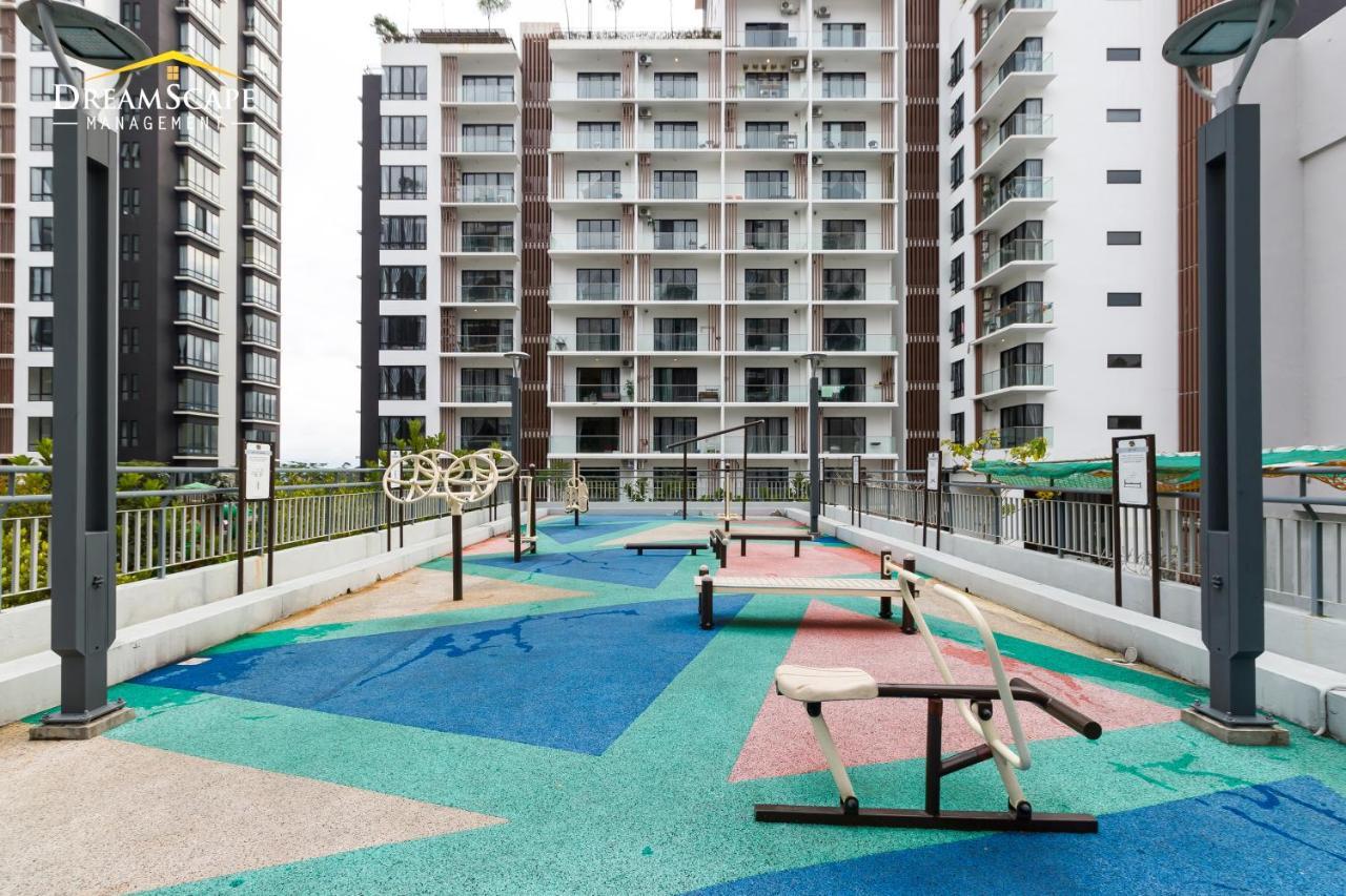 Vest Home@Midhill Genting Highlands Bentong Exteriör bild