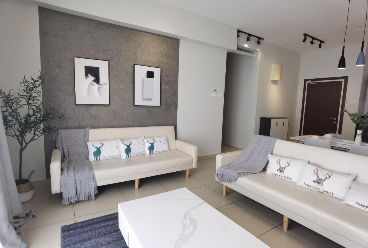 Vest Home@Midhill Genting Highlands Bentong Exteriör bild